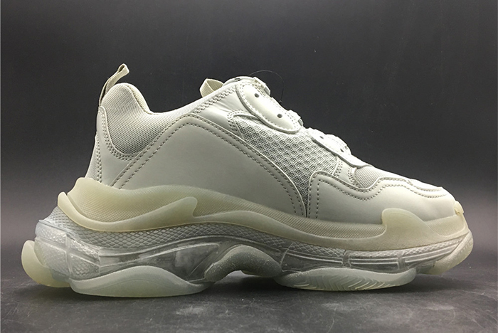 Ba*len*cia*ga triple s trainer 